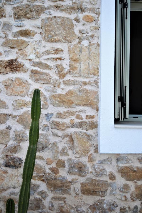 Deus Apartments_ Athens Airport Apartment *